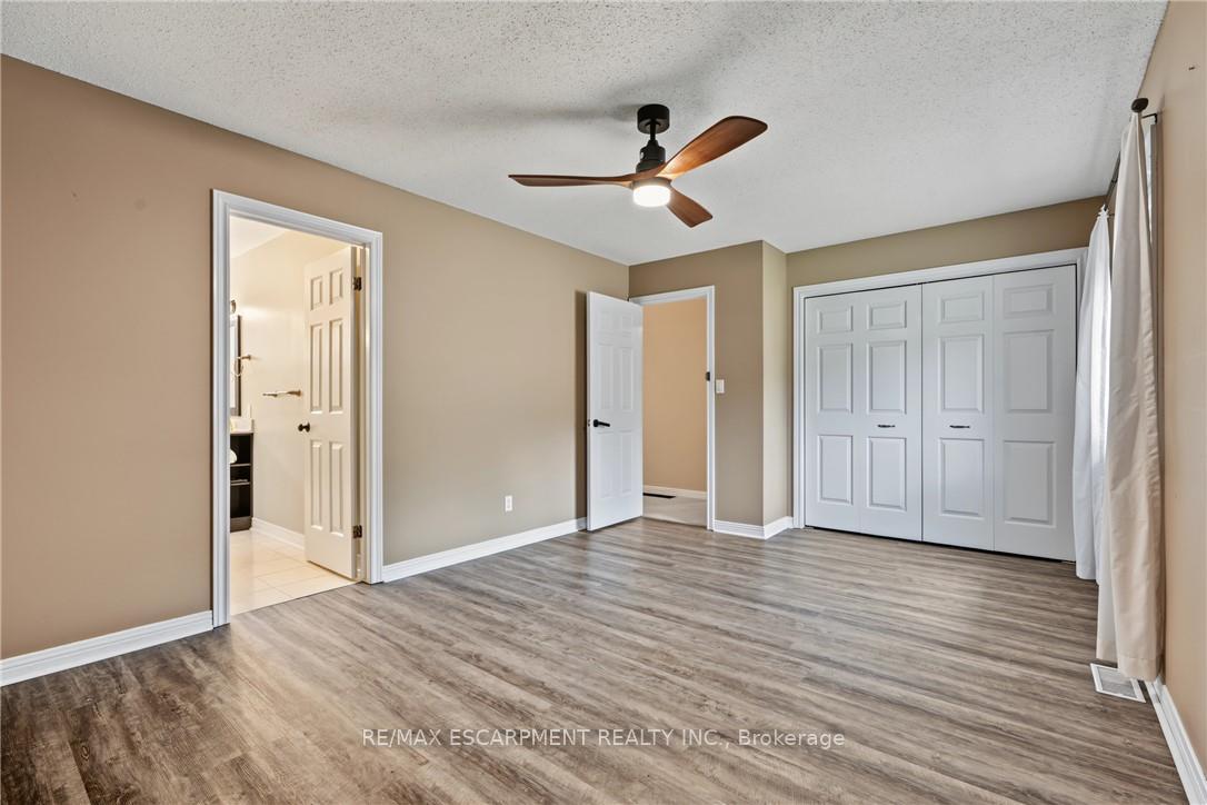 Photo 13 of 141 Race Street, Brant, Paris — HOMEH