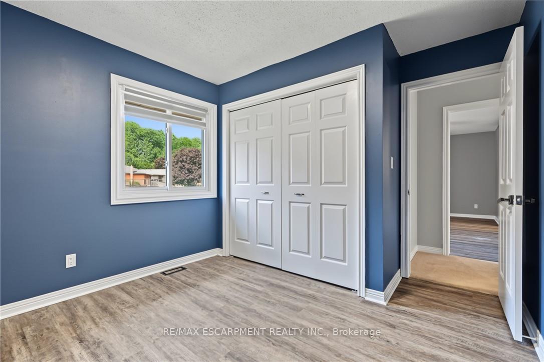 Photo 21 of 141 Race Street, Brant, Paris — HOMEH