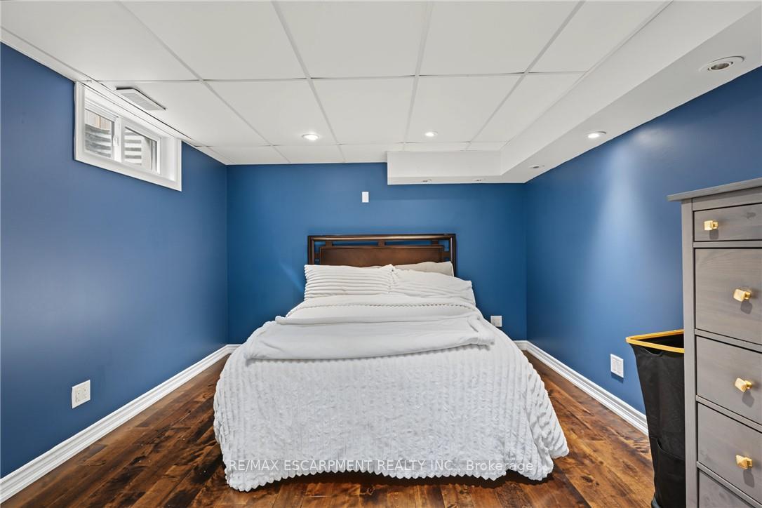 Photo 25 of 141 Race Street, Brant, Paris — HOMEH