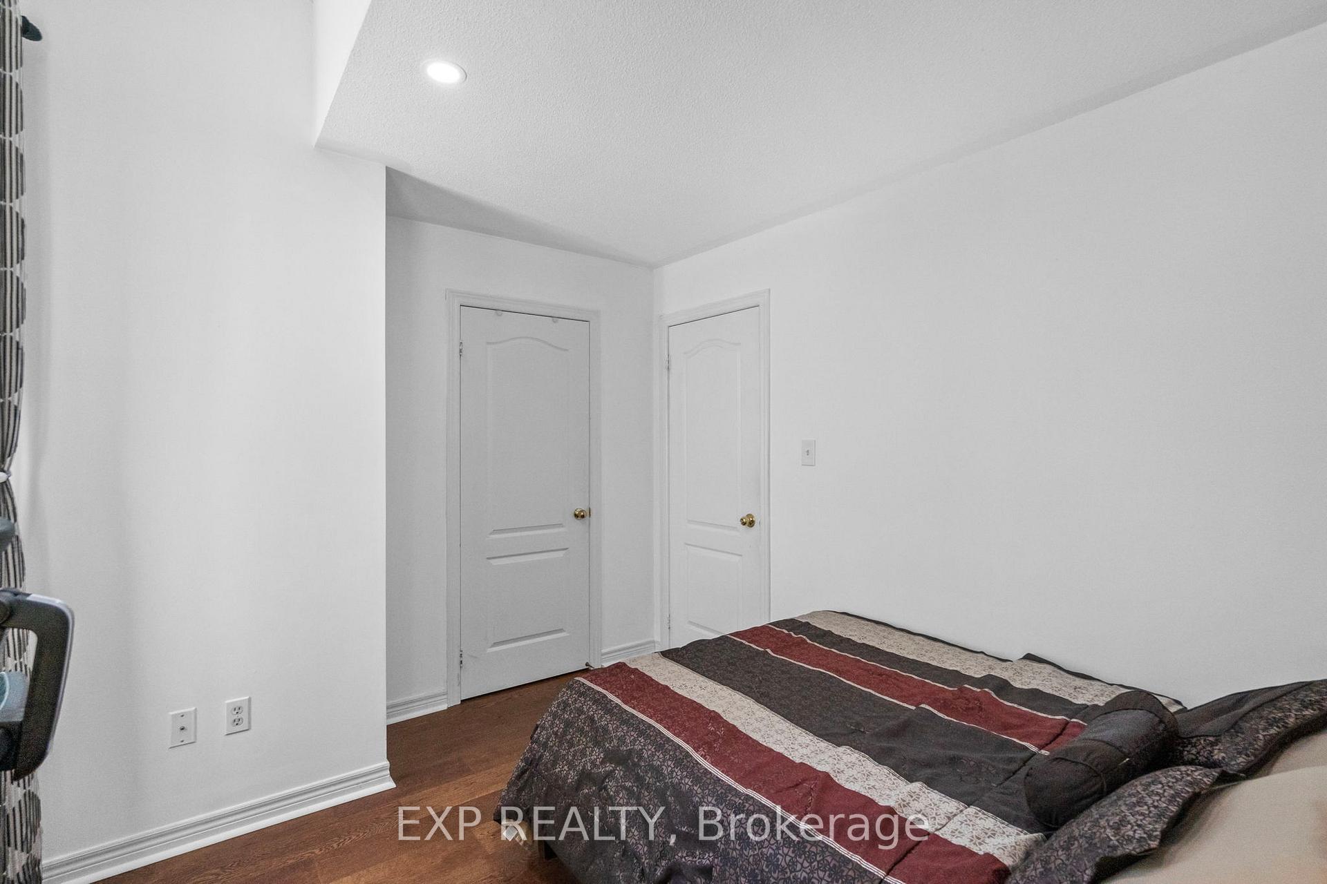 Photo 38 of 71 Pillar Rock Crescent, Markham, Victoria Manor-Jennings Gate — HOMEH