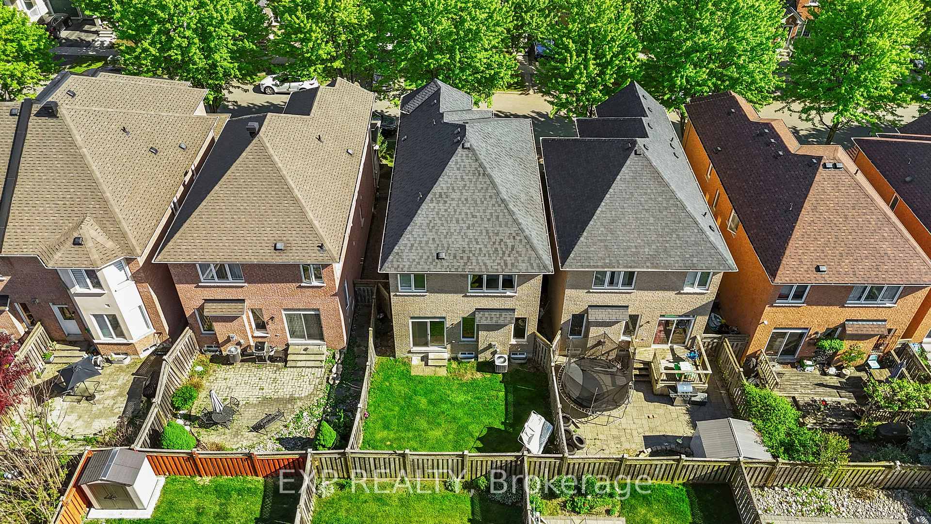 Photo 46 of 71 Pillar Rock Crescent, Markham, Victoria Manor-Jennings Gate — HOMEH