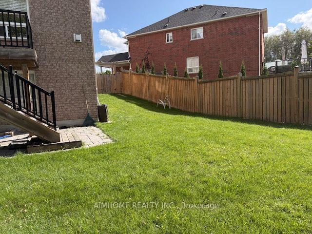 Photo 18 of 22 Matson Court, Aurora, Bayview Northeast — HOMEH