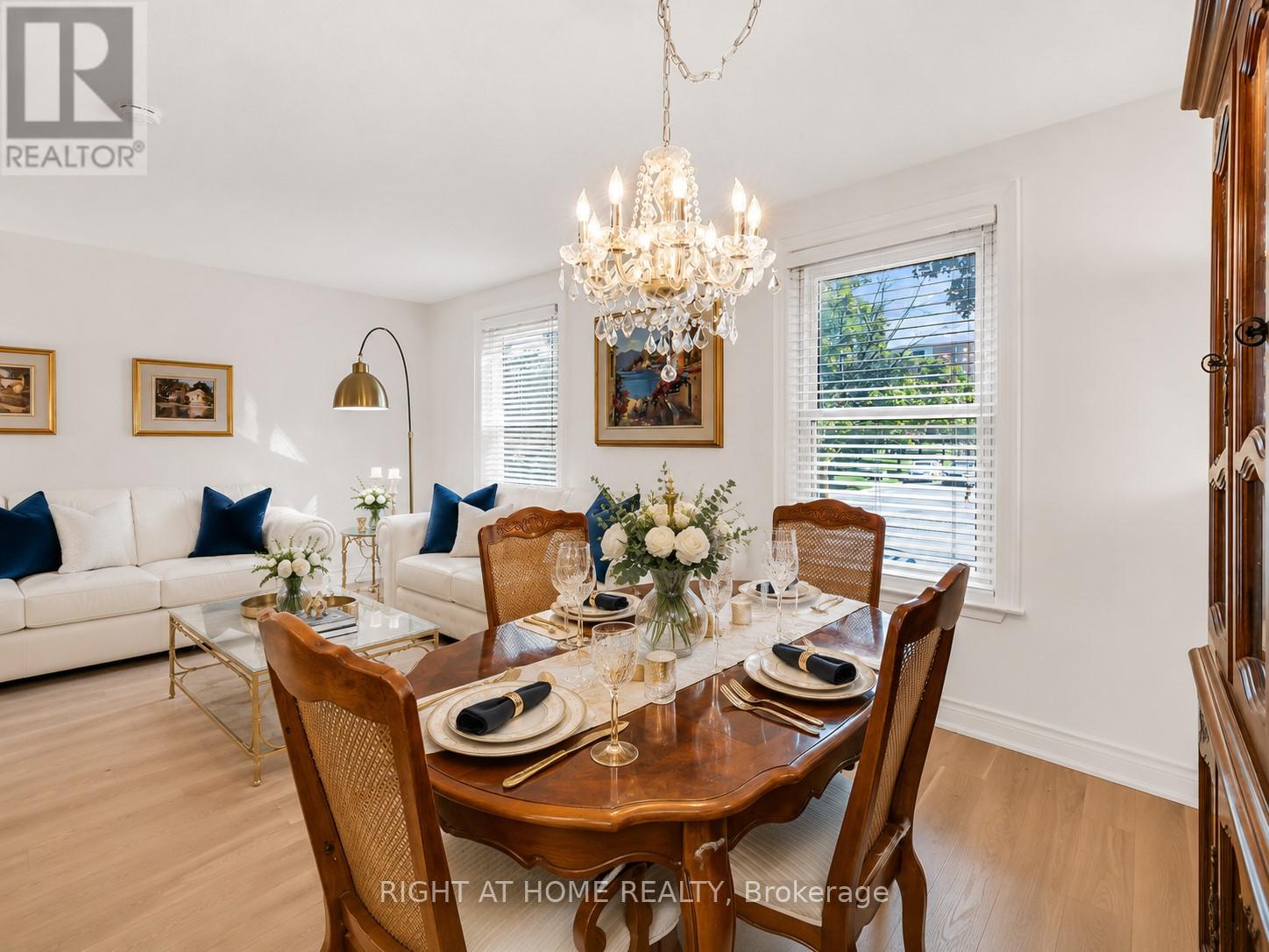 Photo 12 of 168 Springhead Gardens, Richmond Hill, North Richvale — HOMEH