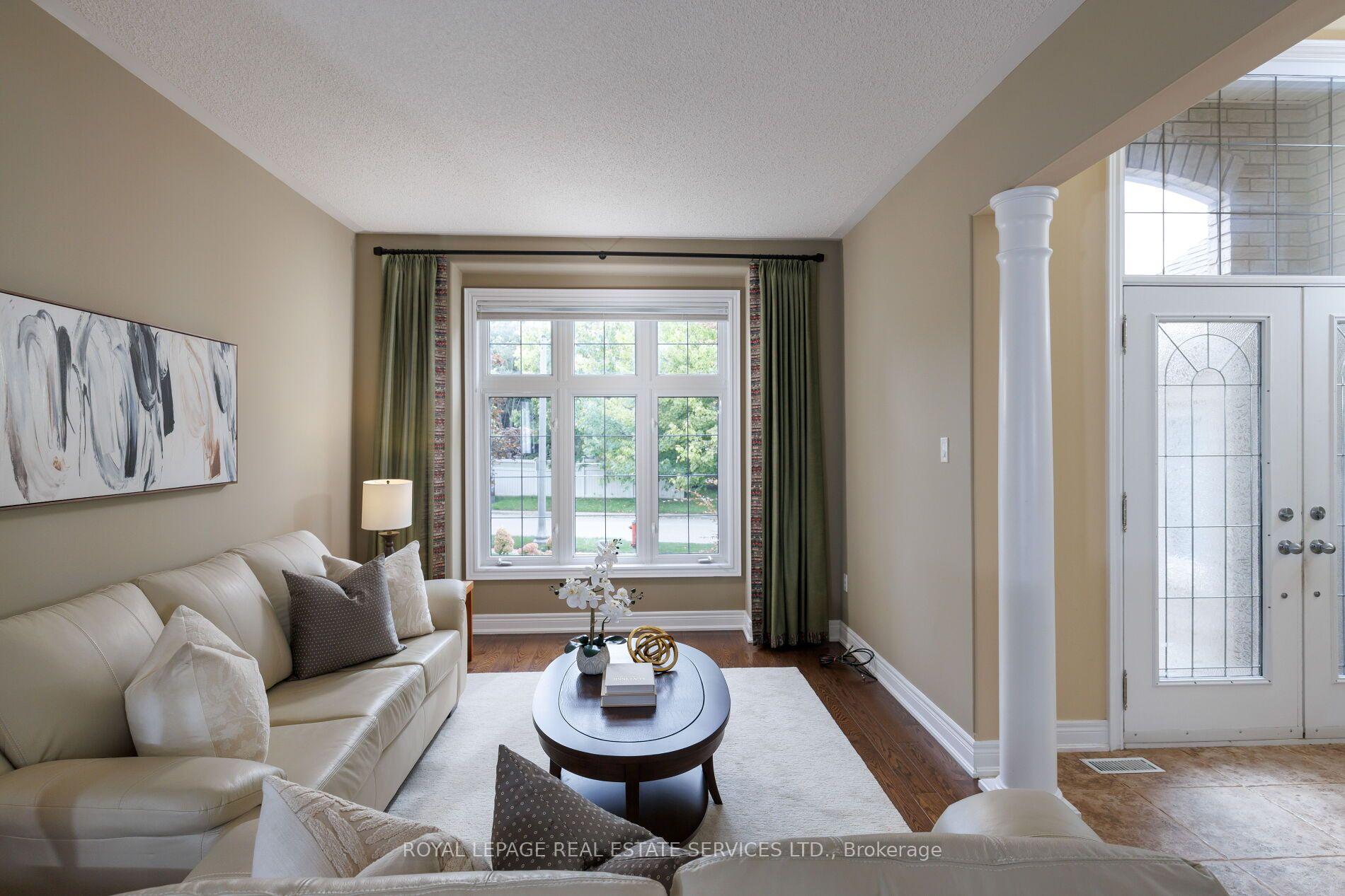 Photo 8 of 2424 Tesla Crescent, Oakville, Joshua Creek — HOMEH