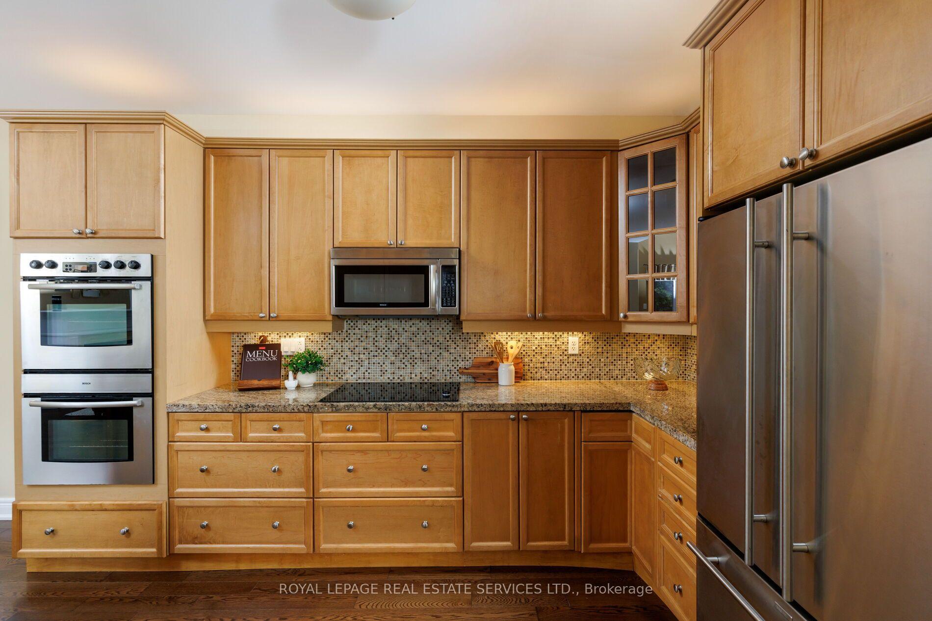 Photo 16 of 2424 Tesla Crescent, Oakville, Joshua Creek — HOMEH