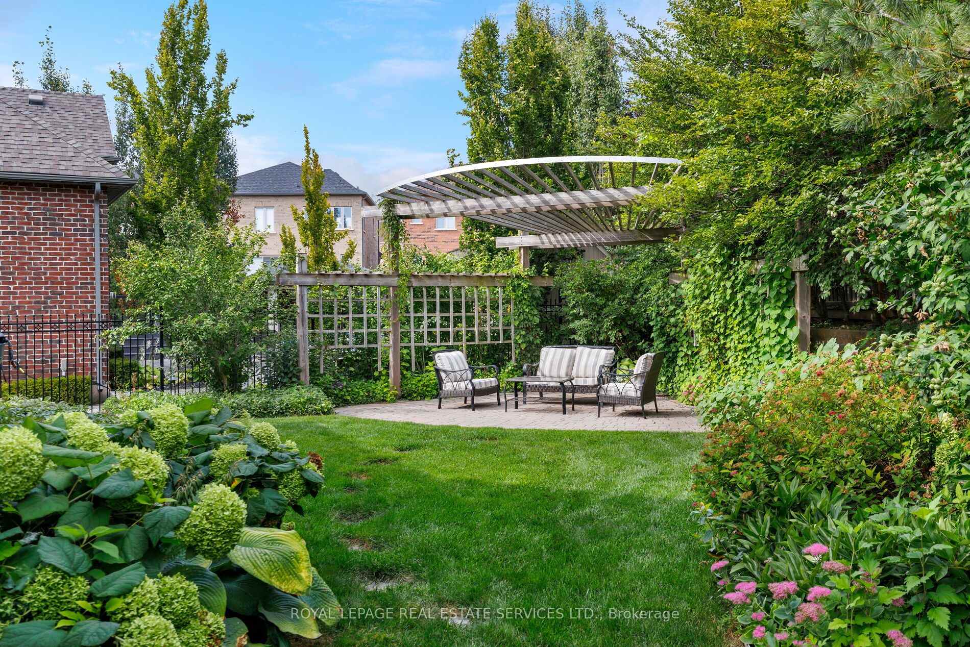 Photo 35 of 2424 Tesla Crescent, Oakville, Joshua Creek — HOMEH