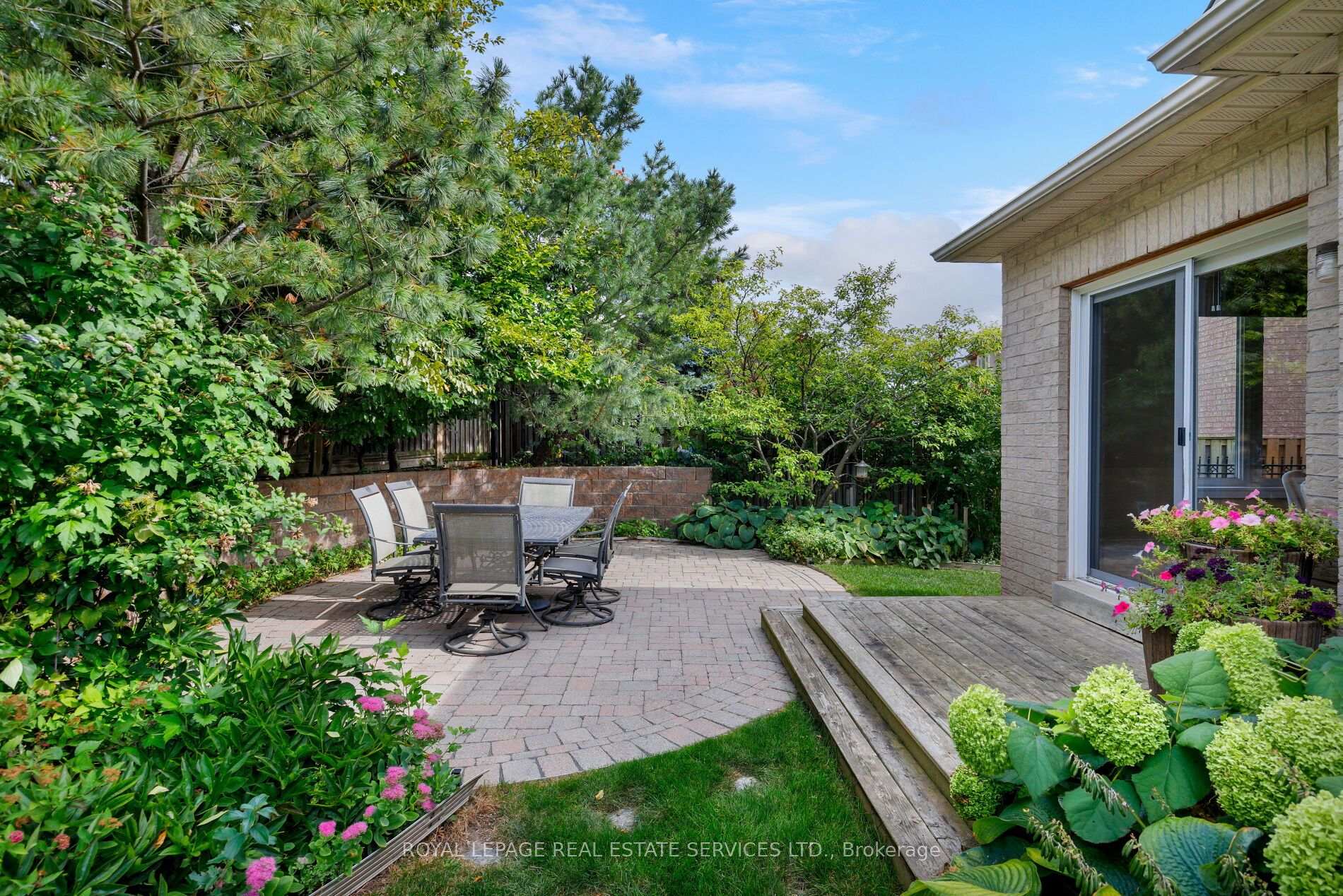 Photo 36 of 2424 Tesla Crescent, Oakville, Joshua Creek — HOMEH