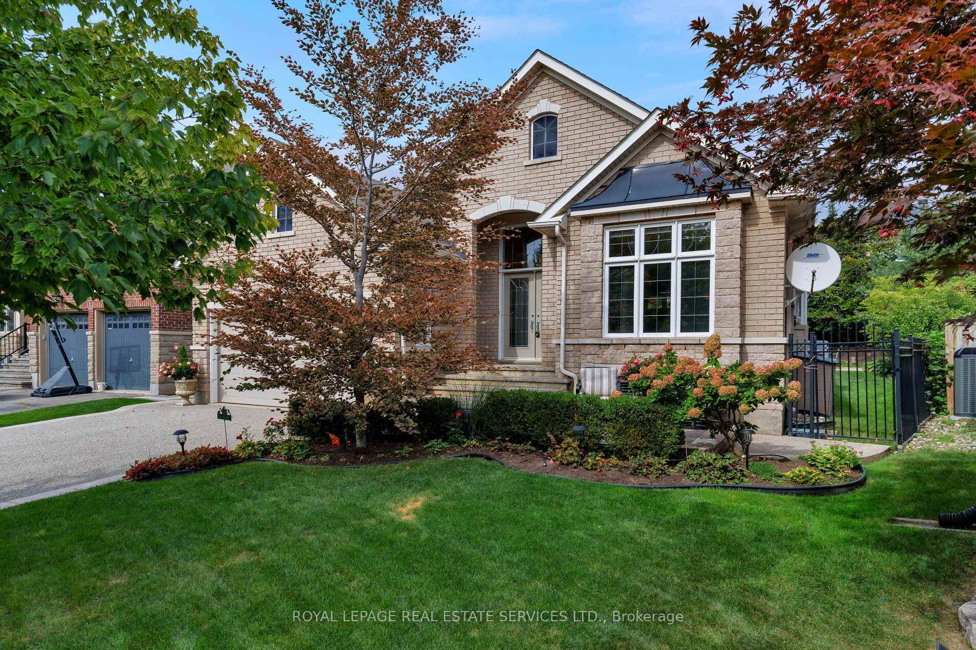 Photo 37 of 2424 Tesla Crescent, Oakville, Joshua Creek — HOMEH