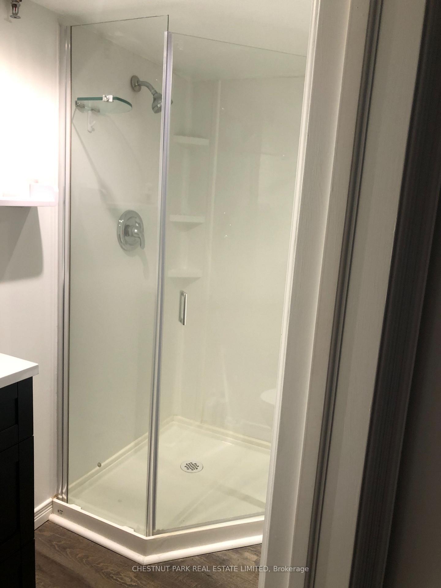 Photo 10 of 26 Strathgowan Avenue, Toronto, Lawrence Park South — HOMEH