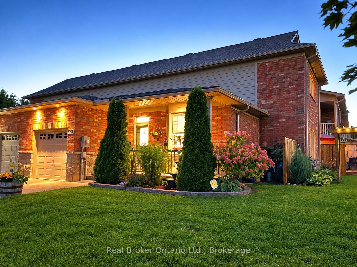 Photo of 438 Shewfelt Crescent