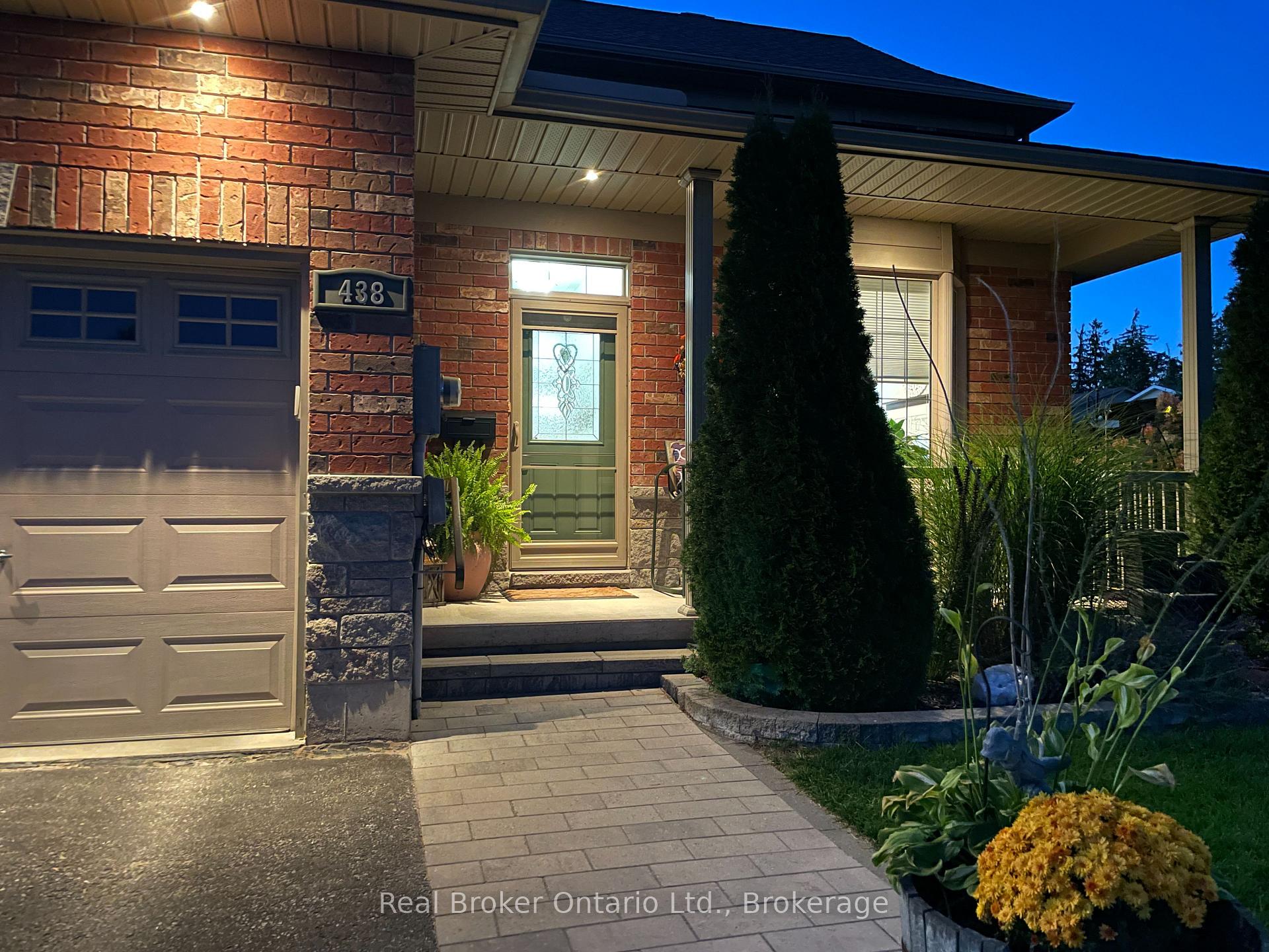 Photo 4 of 438 Shewfelt Crescent, Midland — HOMEH