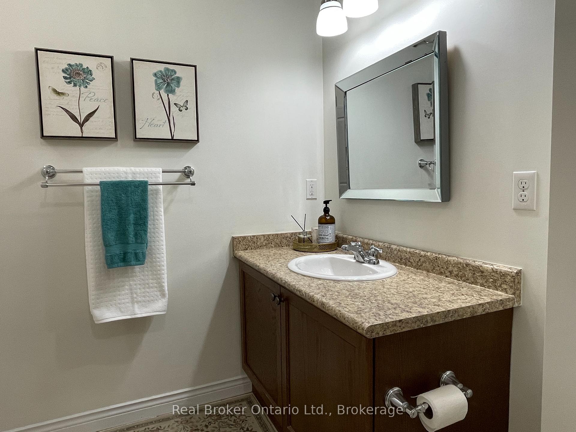 Photo 23 of 438 Shewfelt Crescent, Midland — HOMEH