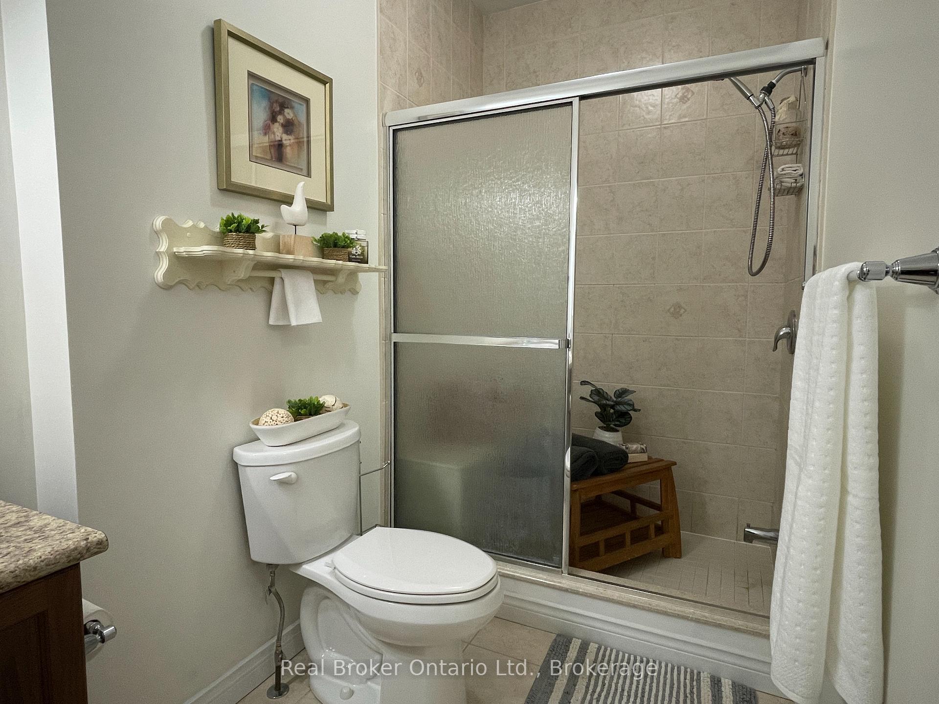 Photo 24 of 438 Shewfelt Crescent, Midland — HOMEH