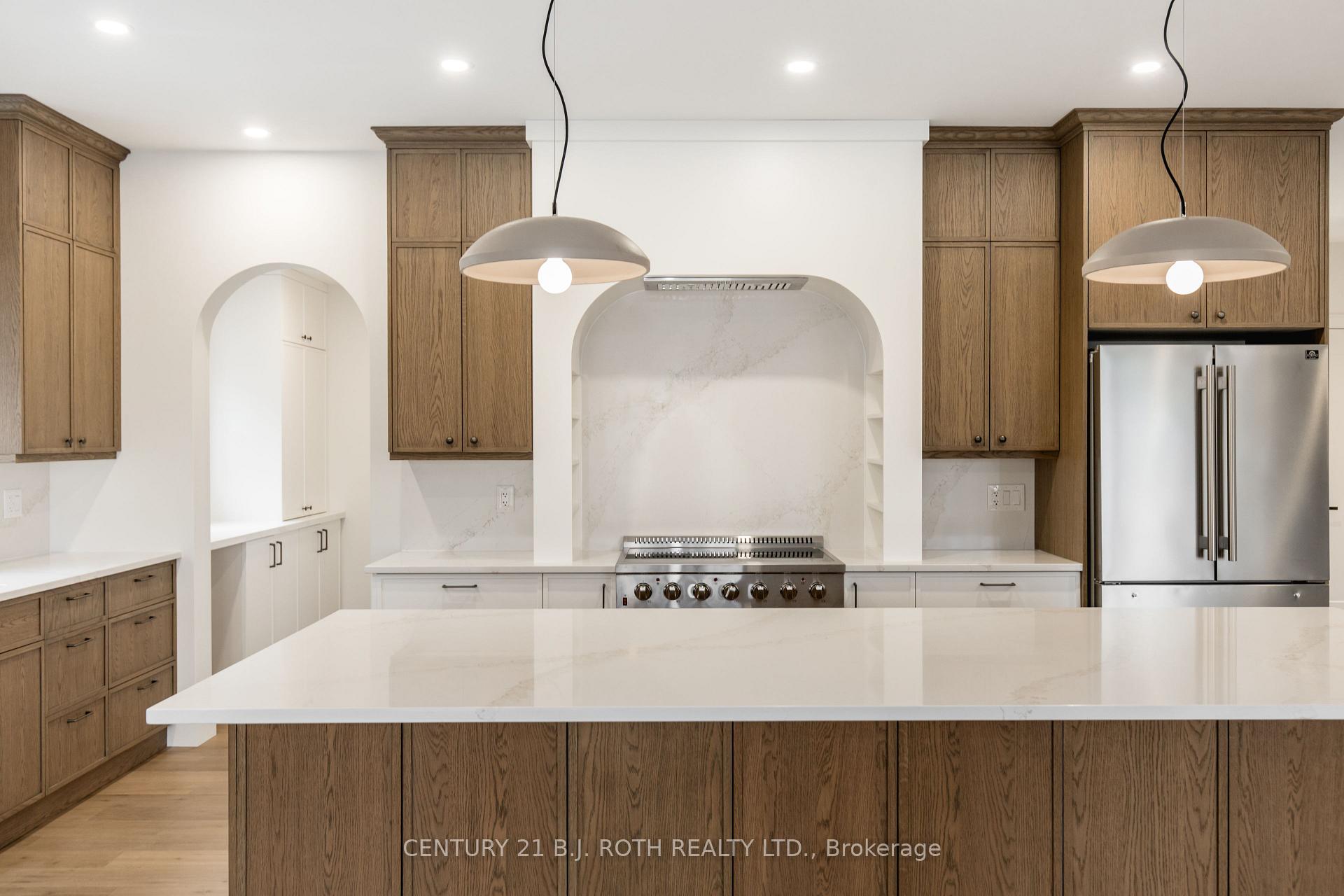Photo 14 of 56 Brennan Avenue, Barrie, South Shore — HOMEH