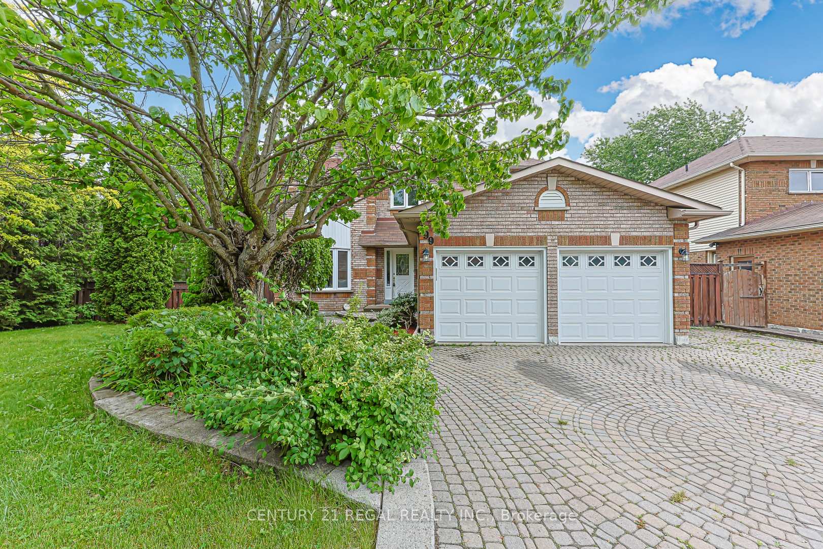 Photo of 599 Sandford Street