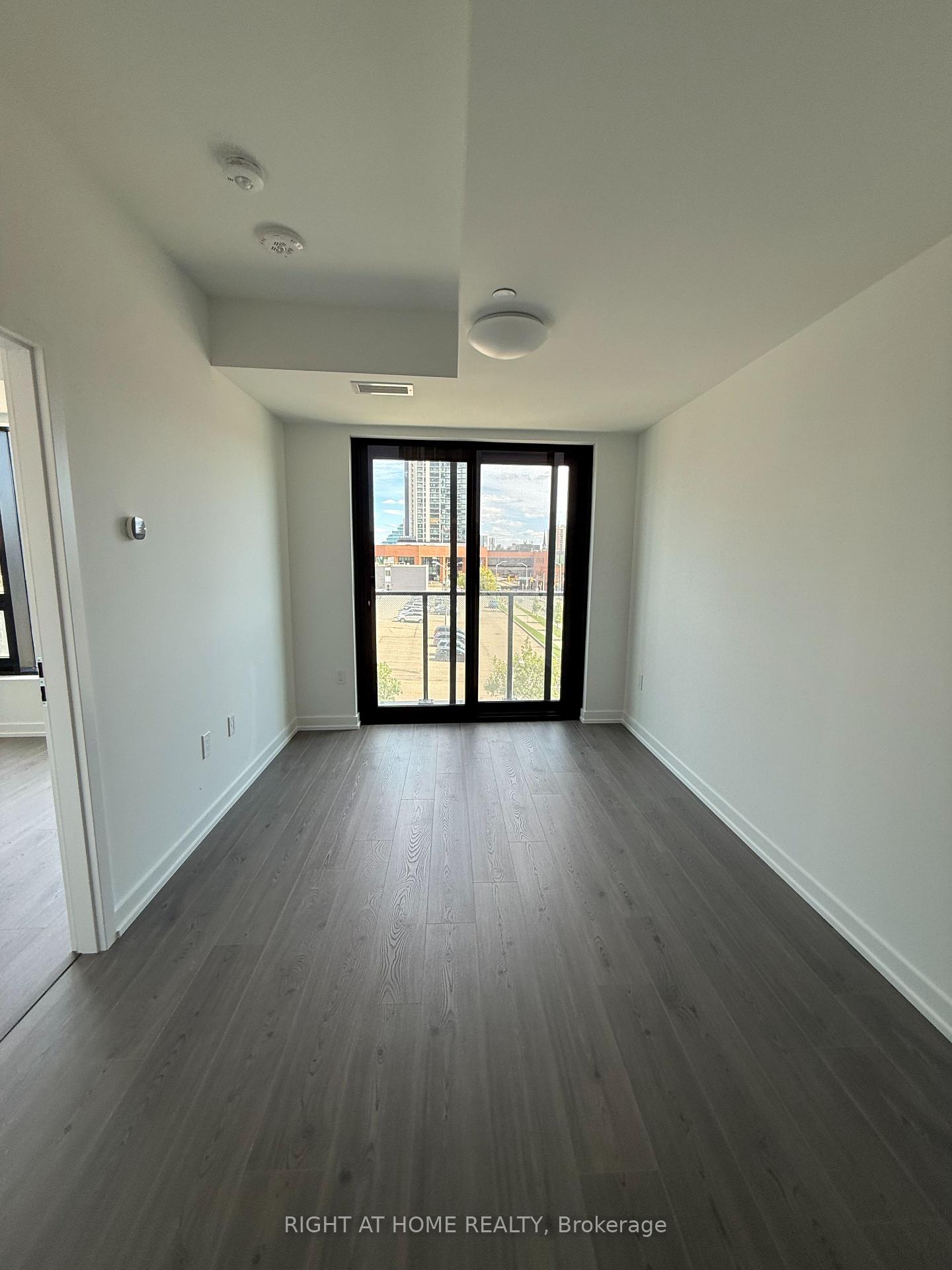 Photo 30 of Unit 405, 30 Francis Street S, Kitchener, City Commercial Core — HOMEH