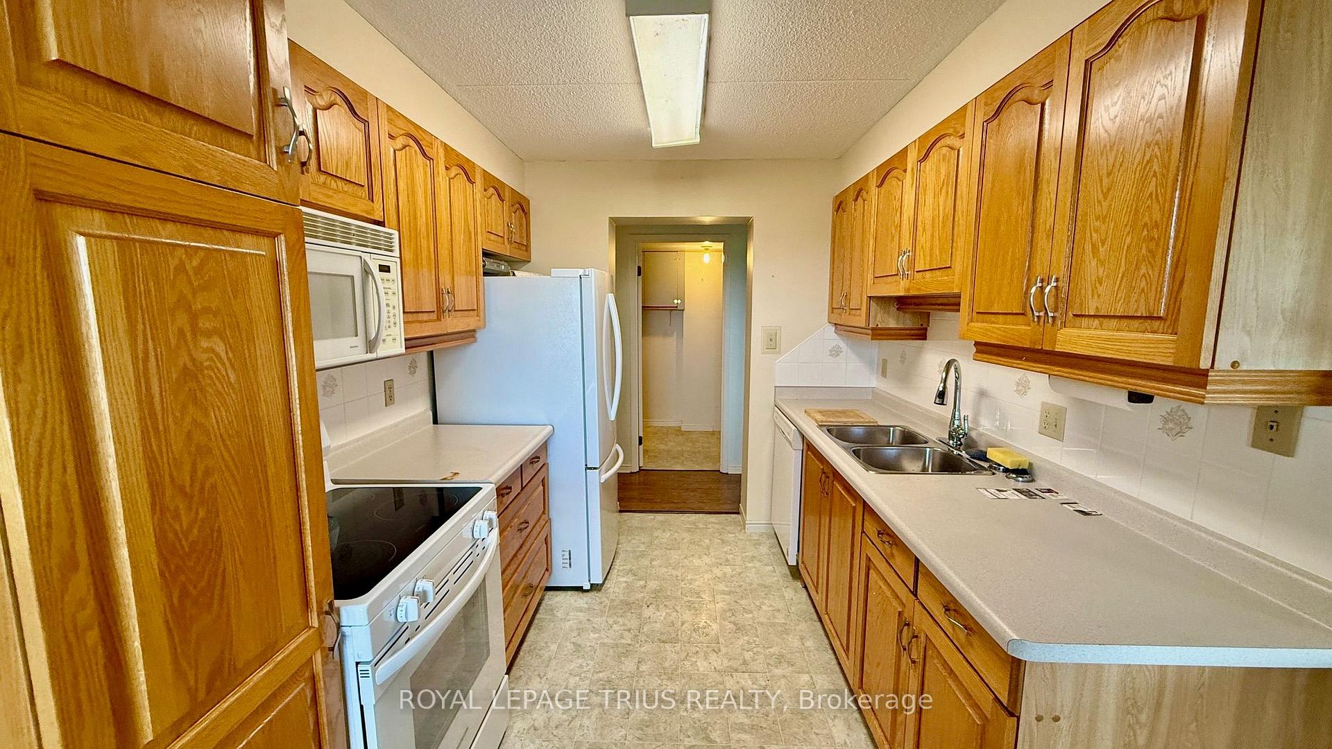 Photo 7 of Unit 604, 5 Mill Pond Court, Norfolk, Simcoe — HOMEH