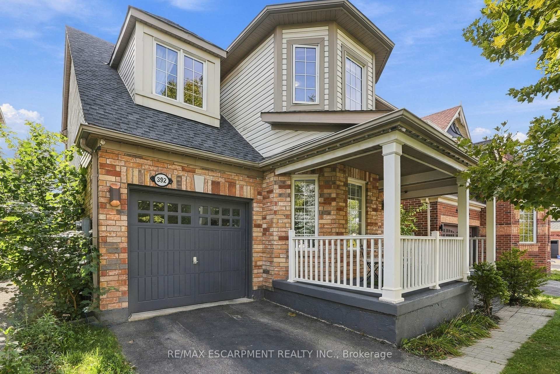 Photo of 392 Tonelli Lane