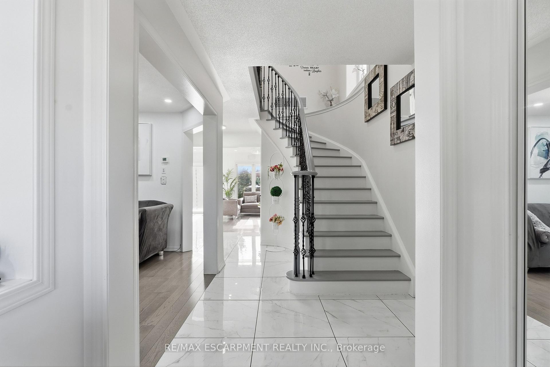 Photo 4 of 392 Tonelli Lane, Milton, Harrison — HOMEH