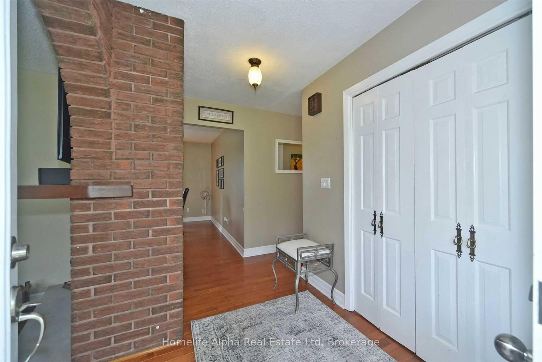 Photo 3 of 607 Bickle Drive, Oshawa, Northwood — HOMEH