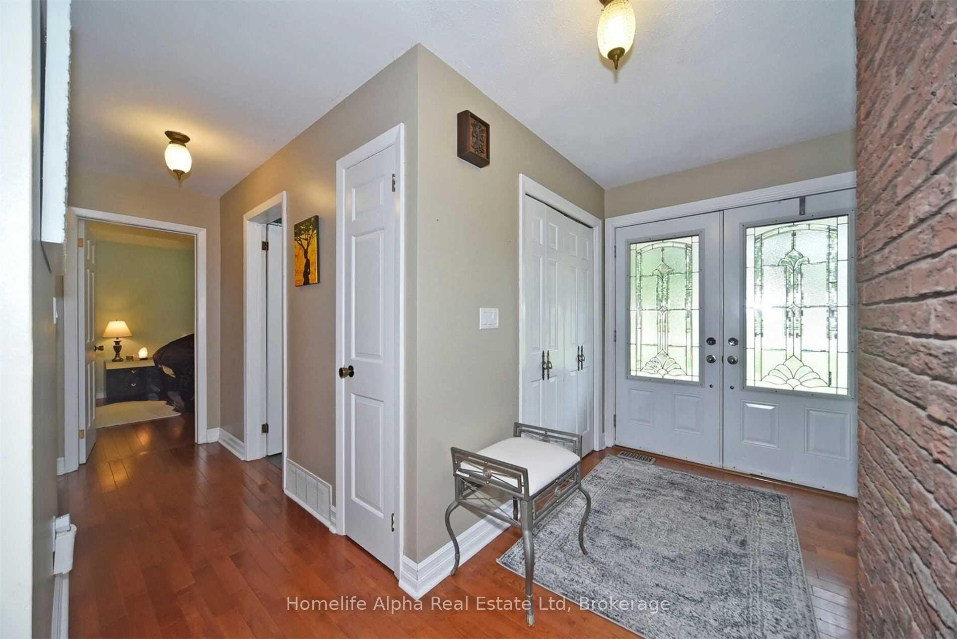 Photo 7 of 607 Bickle Drive, Oshawa, Northwood — HOMEH