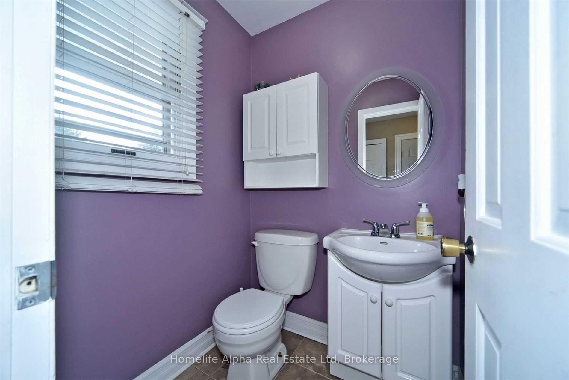 Photo 11 of 607 Bickle Drive, Oshawa, Northwood — HOMEH