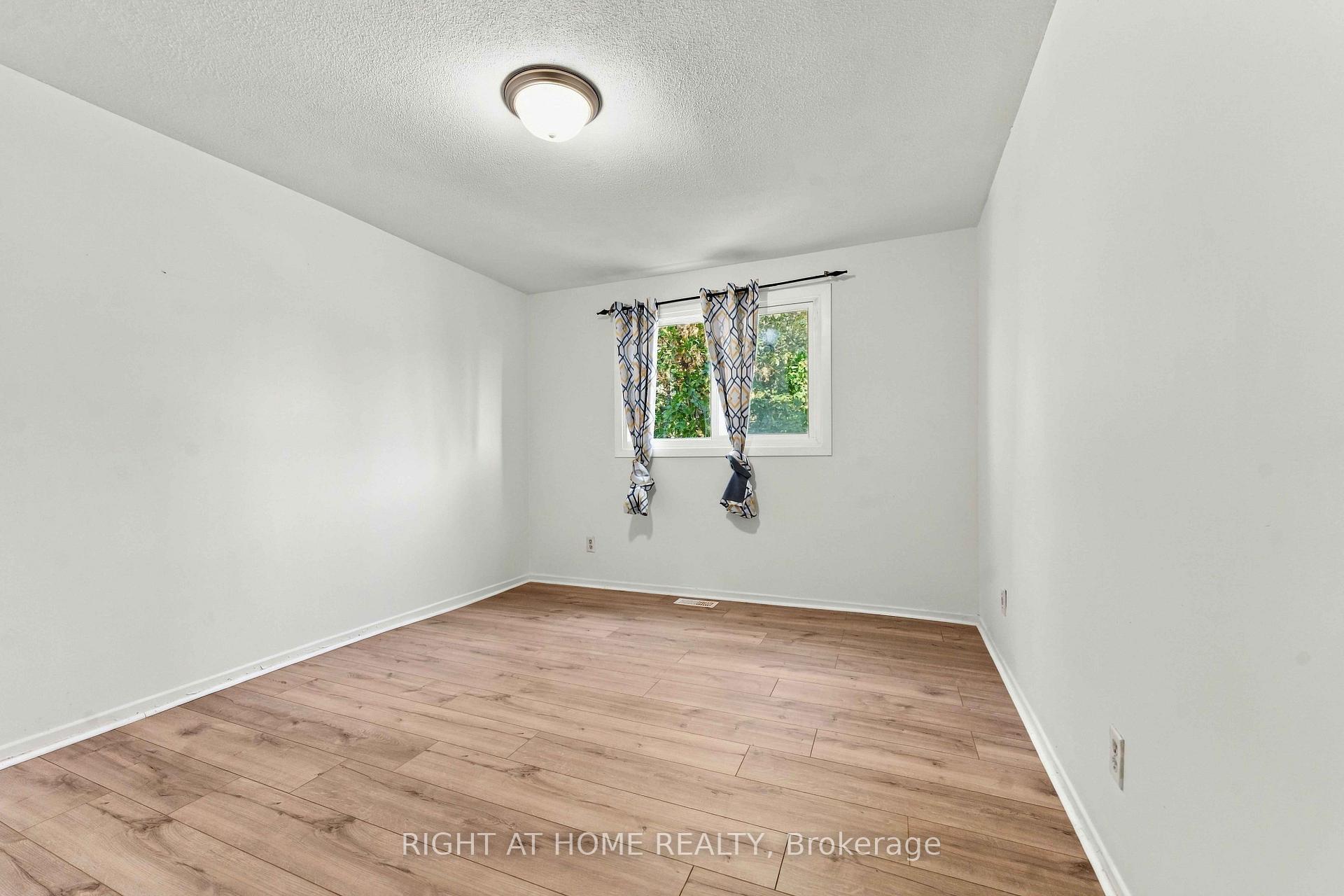 Photo 49 of Unit 207, 980 Gulf Place, Ottawa, Carson Meadows — HOMEH