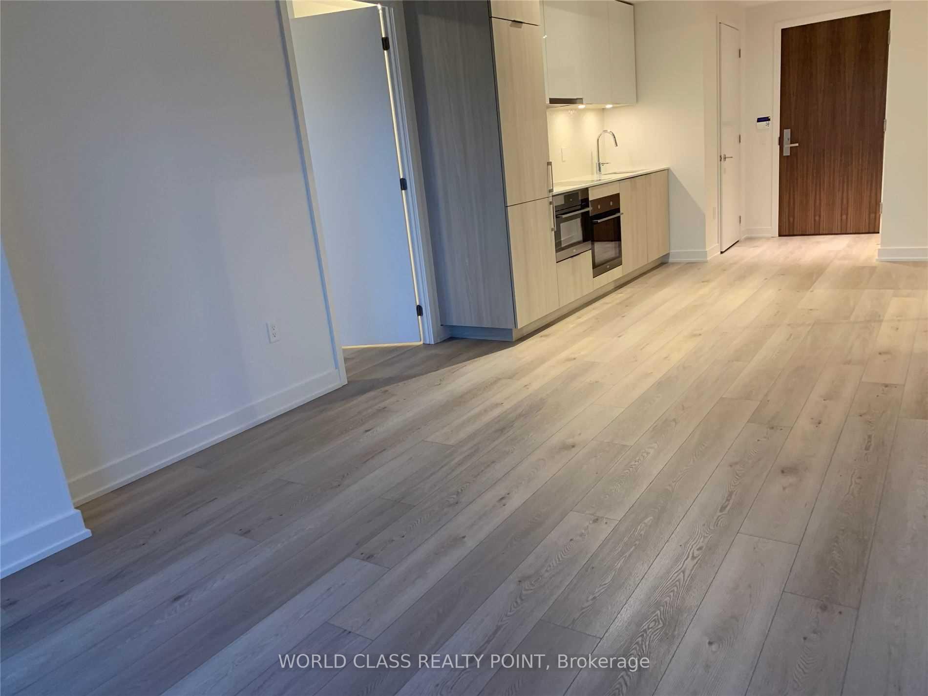 Photo 2 of Unit 1701, 15 Queens Quay E, Toronto, Waterfront Communities — HOMEH