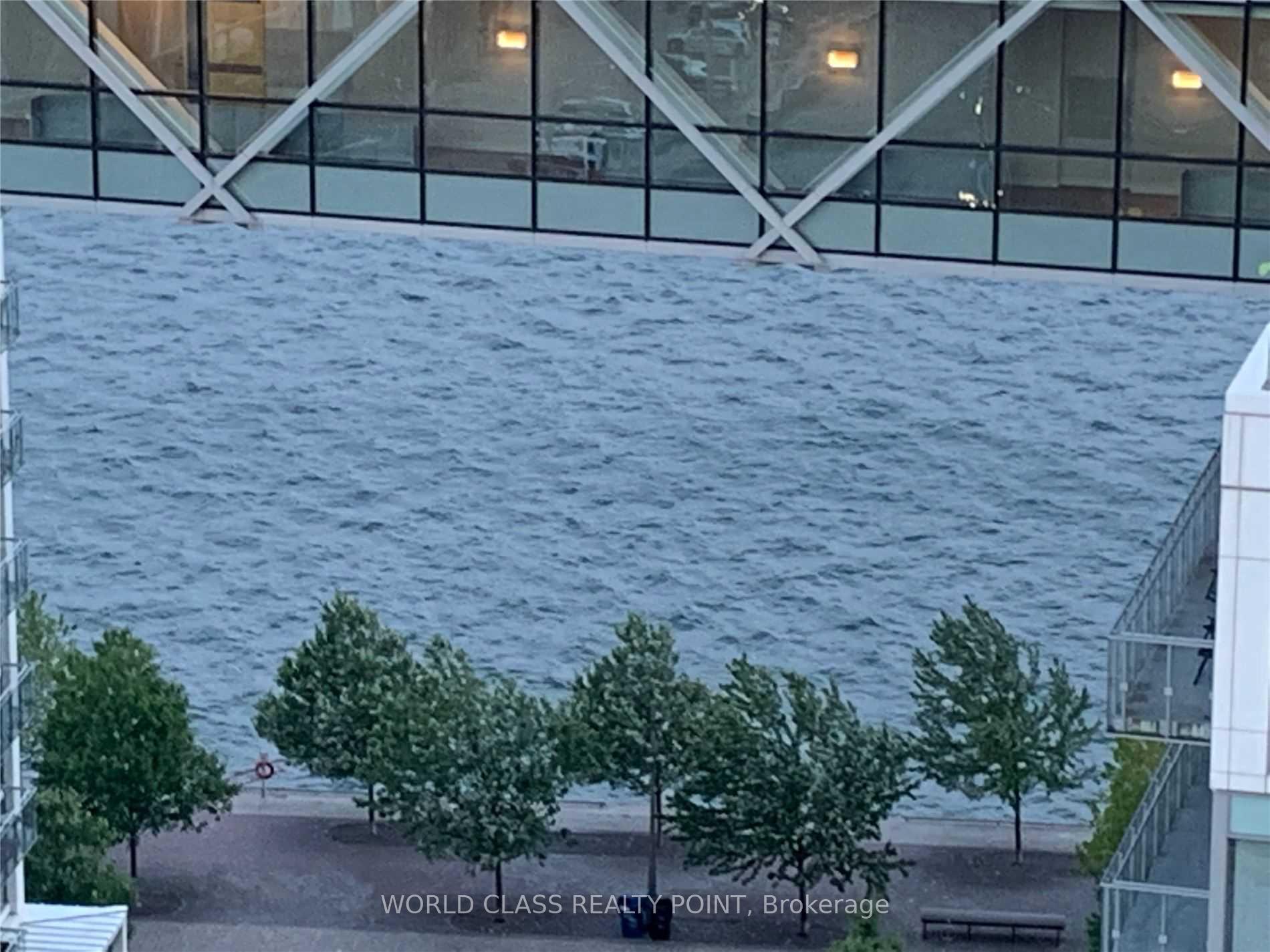 Photo 4 of Unit 1701, 15 Queens Quay E, Toronto, Waterfront Communities — HOMEH