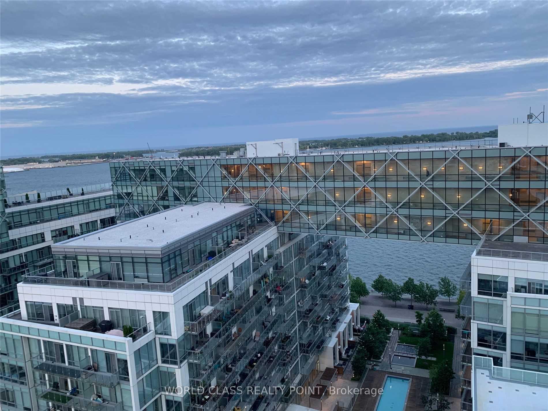 Photo 7 of Unit 1701, 15 Queens Quay E, Toronto, Waterfront Communities — HOMEH