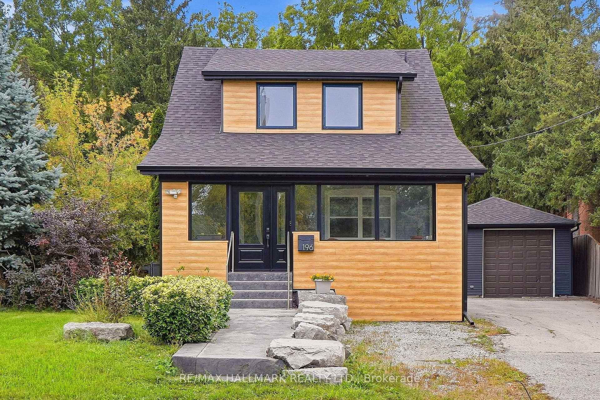Photo 3 of 196 Wallace Street, Vaughan, Vaughan Grove — HOMEH