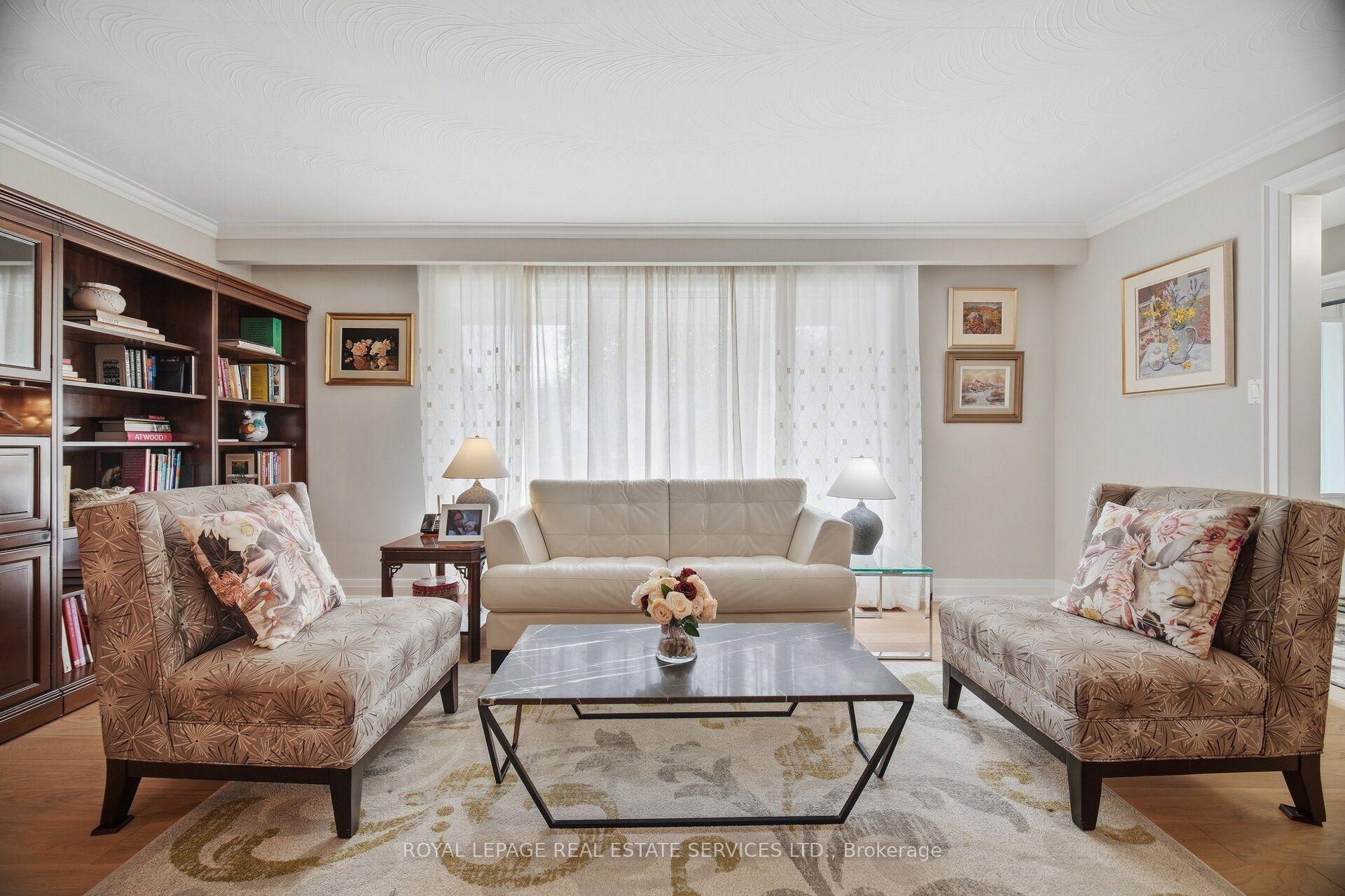 Photo 21 of 726 Netherton Crescent, Mississauga, Applewood — HOMEH
