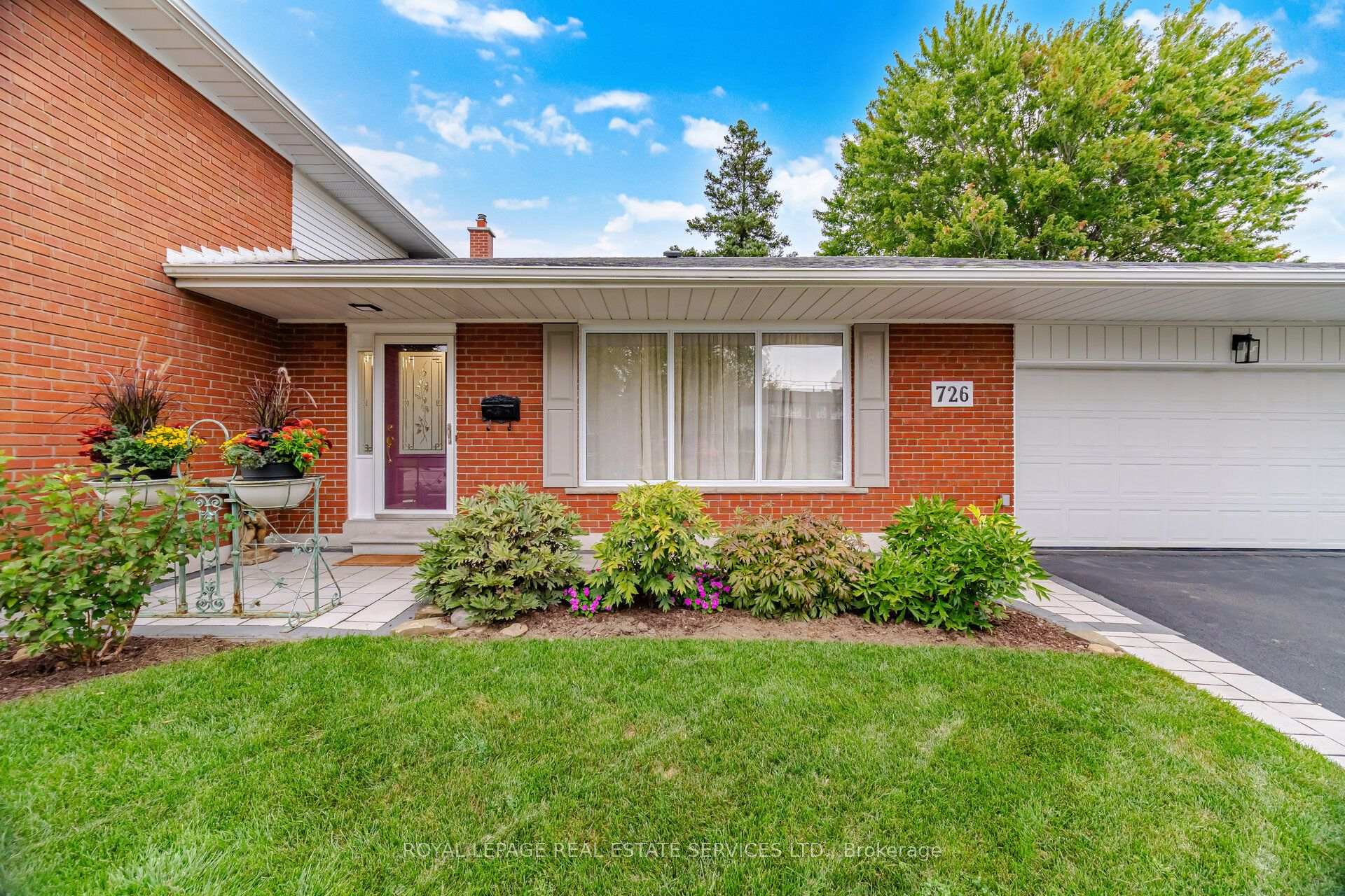 Photo 47 of 726 Netherton Crescent, Mississauga, Applewood — HOMEH
