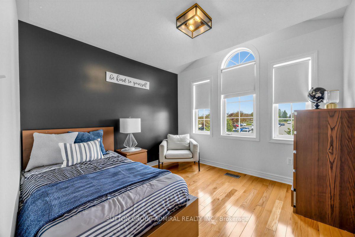 Photo 16 of 12 Sherrington Drive W, Scugog, Port Perry — HOMEH