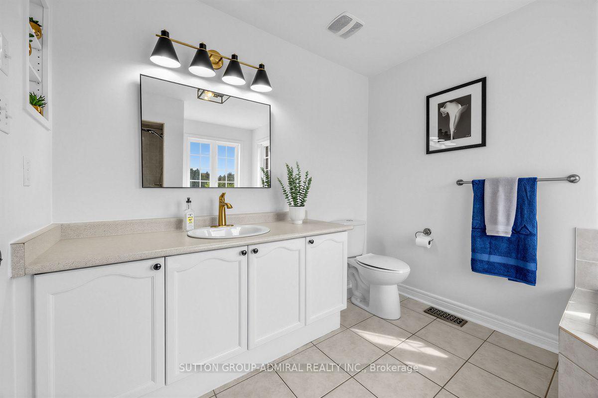 Photo 18 of 12 Sherrington Drive W, Scugog, Port Perry — HOMEH