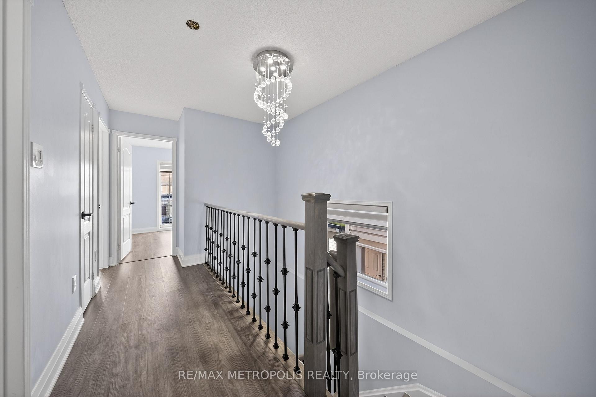 Photo 31 of 43 Tiller Trail, Brampton, Fletcher's Creek Village — HOMEH