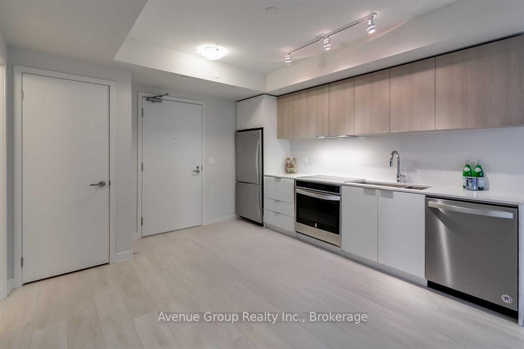 Photo of Unit N1008, 6 Sonic Way