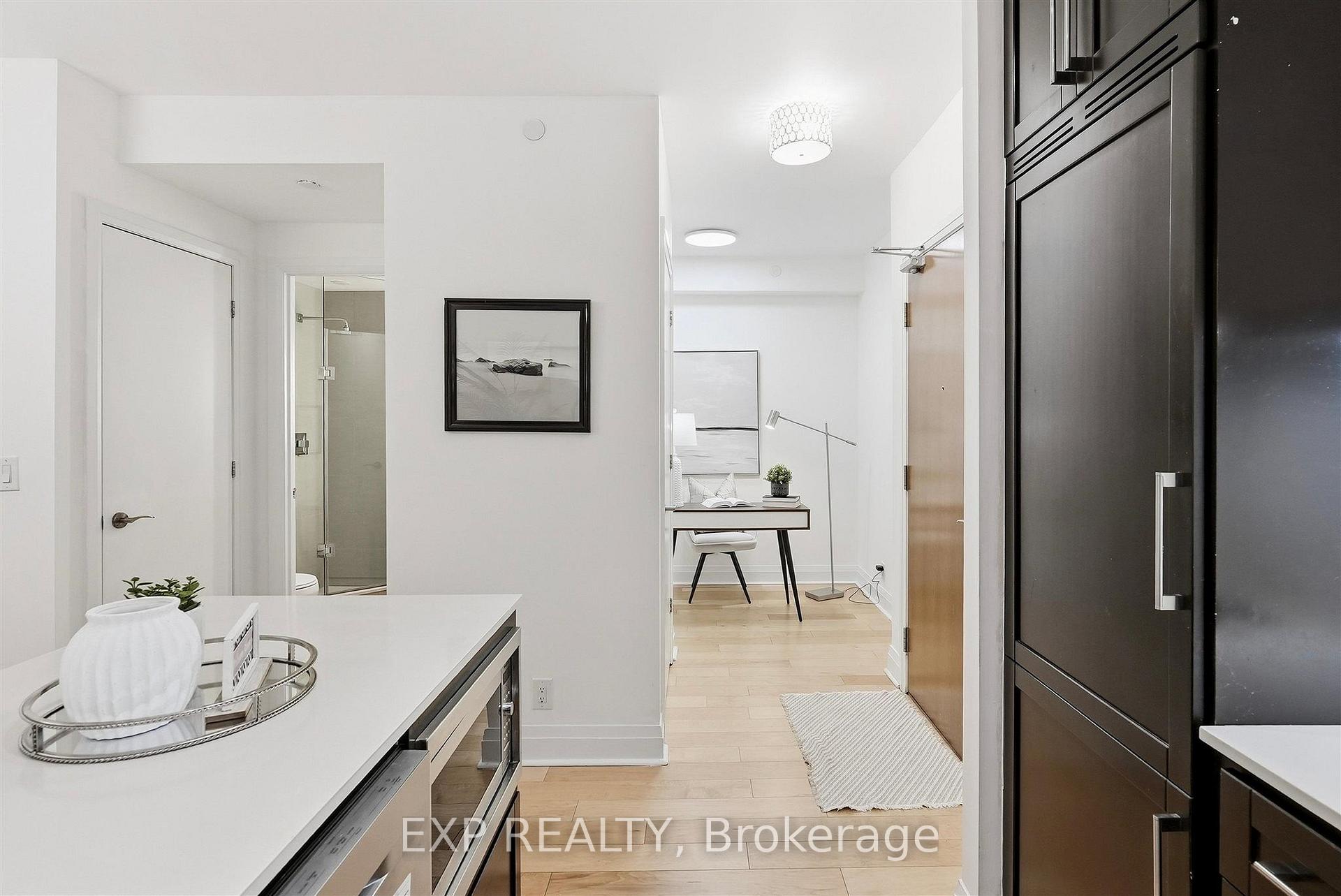 Photo 5 of Unit 213, 21 Clairtrell Road, North York, Willowdale East — HOMEH