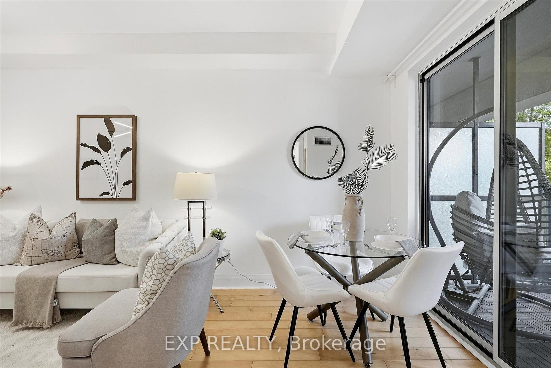Photo 17 of Unit 213, 21 Clairtrell Road, North York, Willowdale East — HOMEH