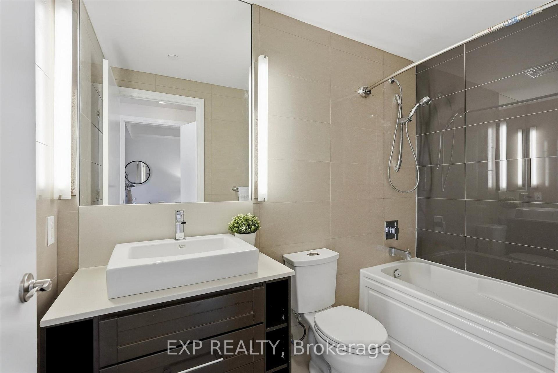 Photo 24 of Unit 213, 21 Clairtrell Road, North York, Willowdale East — HOMEH