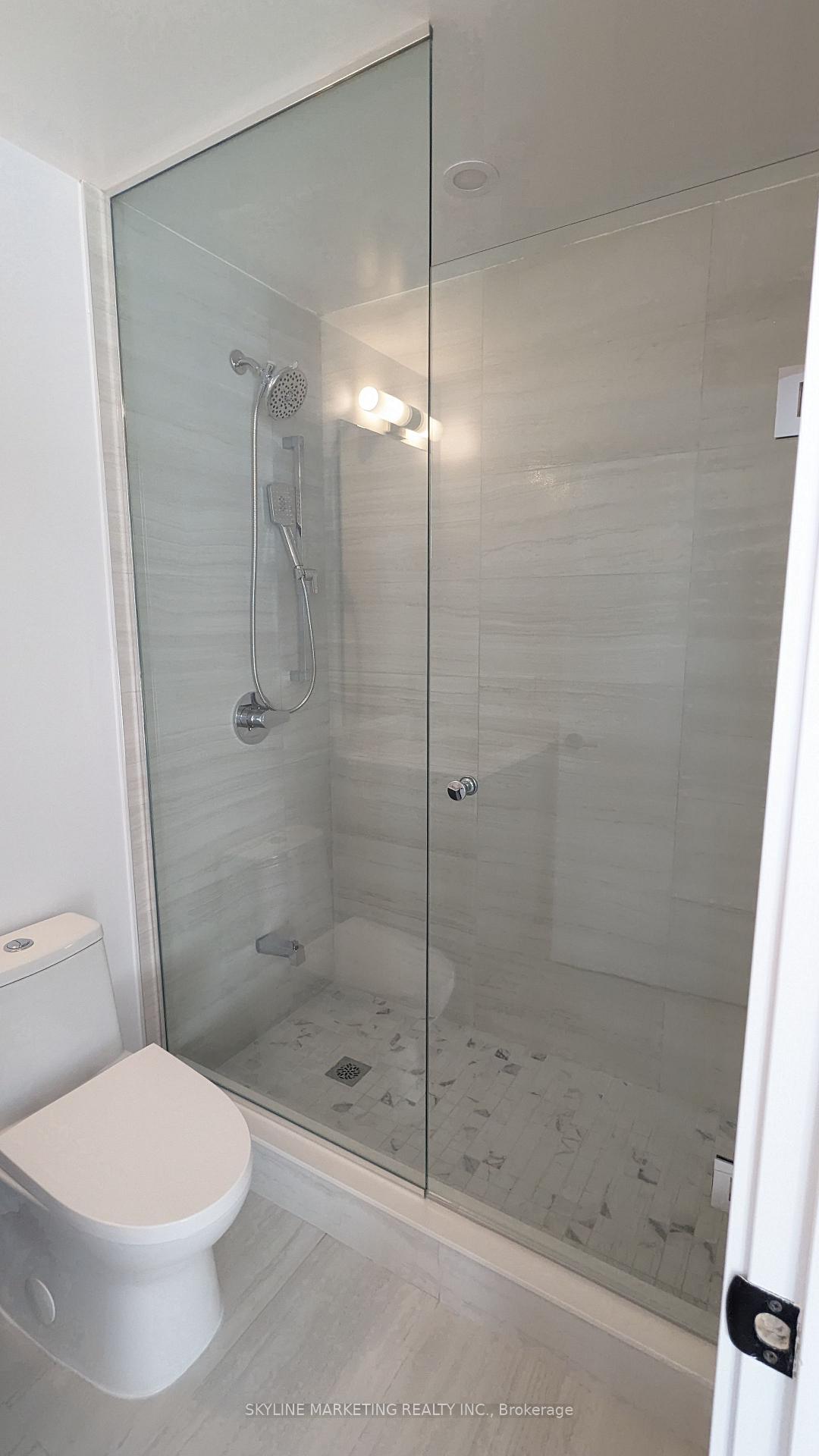 Photo 16 of Unit 733, 2450 Old Bronte Road, Oakville, Westmount — HOMEH