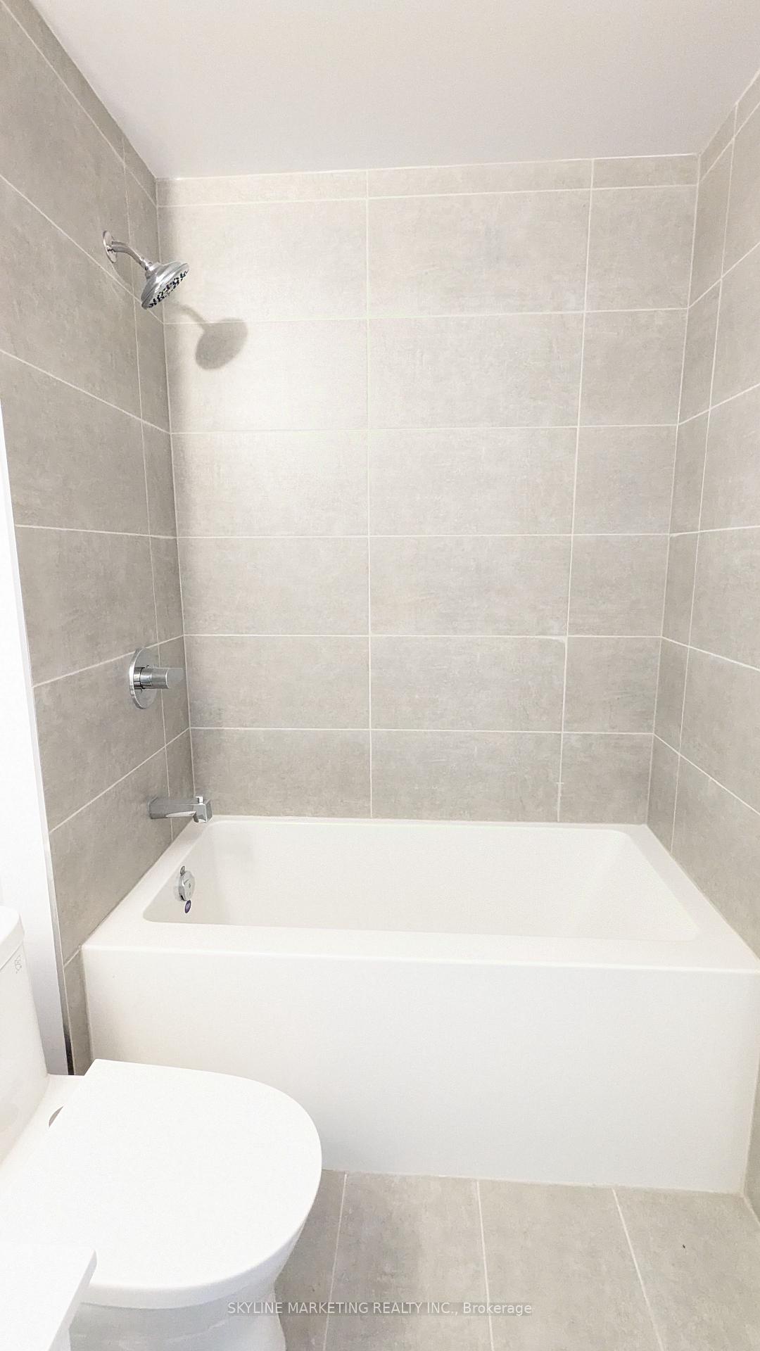 Photo 15 of Unit 642, 2450 Old Bronte Road, Oakville, Westmount — HOMEH