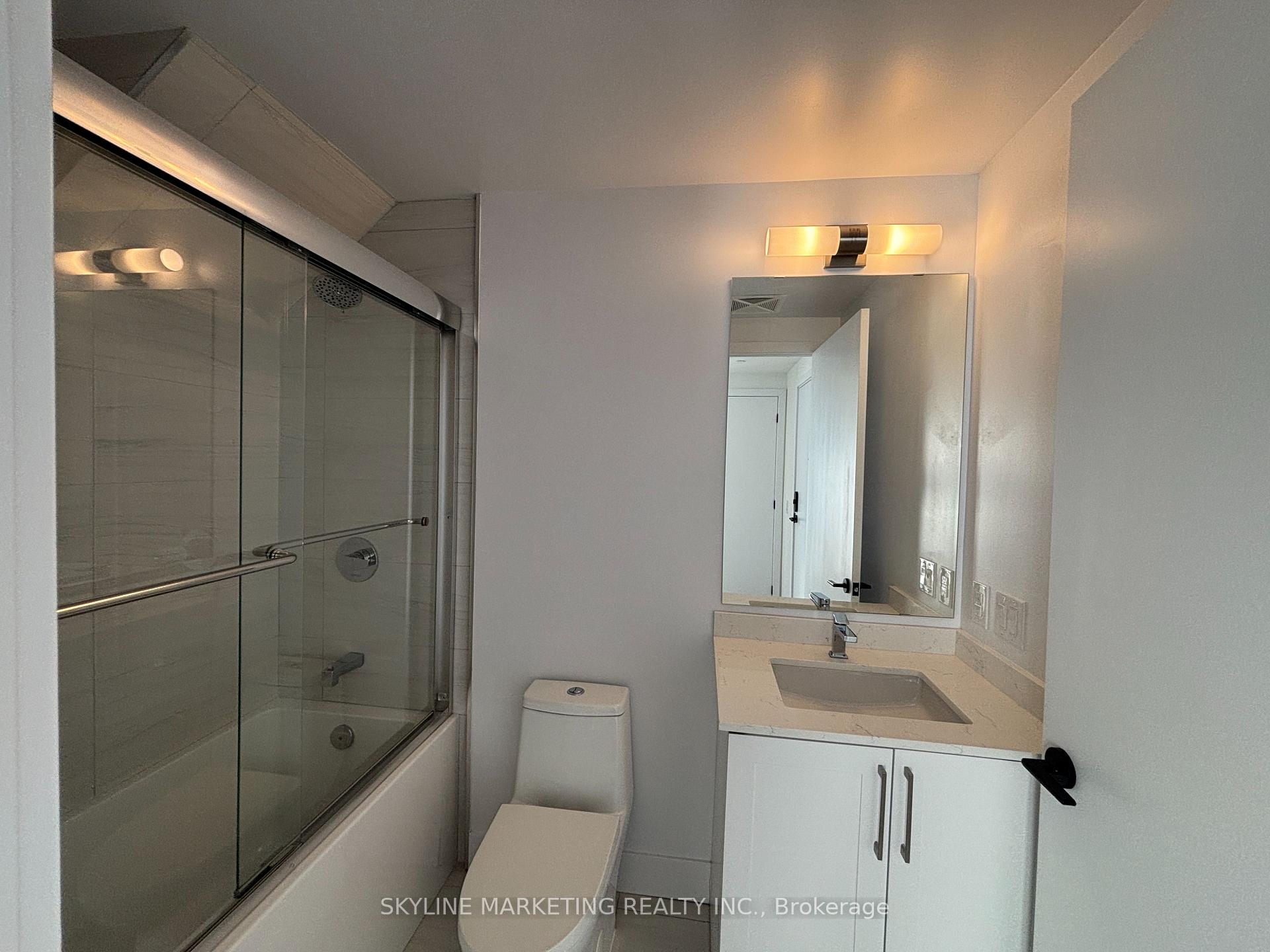 Photo 3 of Unit 103, 2450 Old Bronte Road, Oakville, Westmount — HOMEH