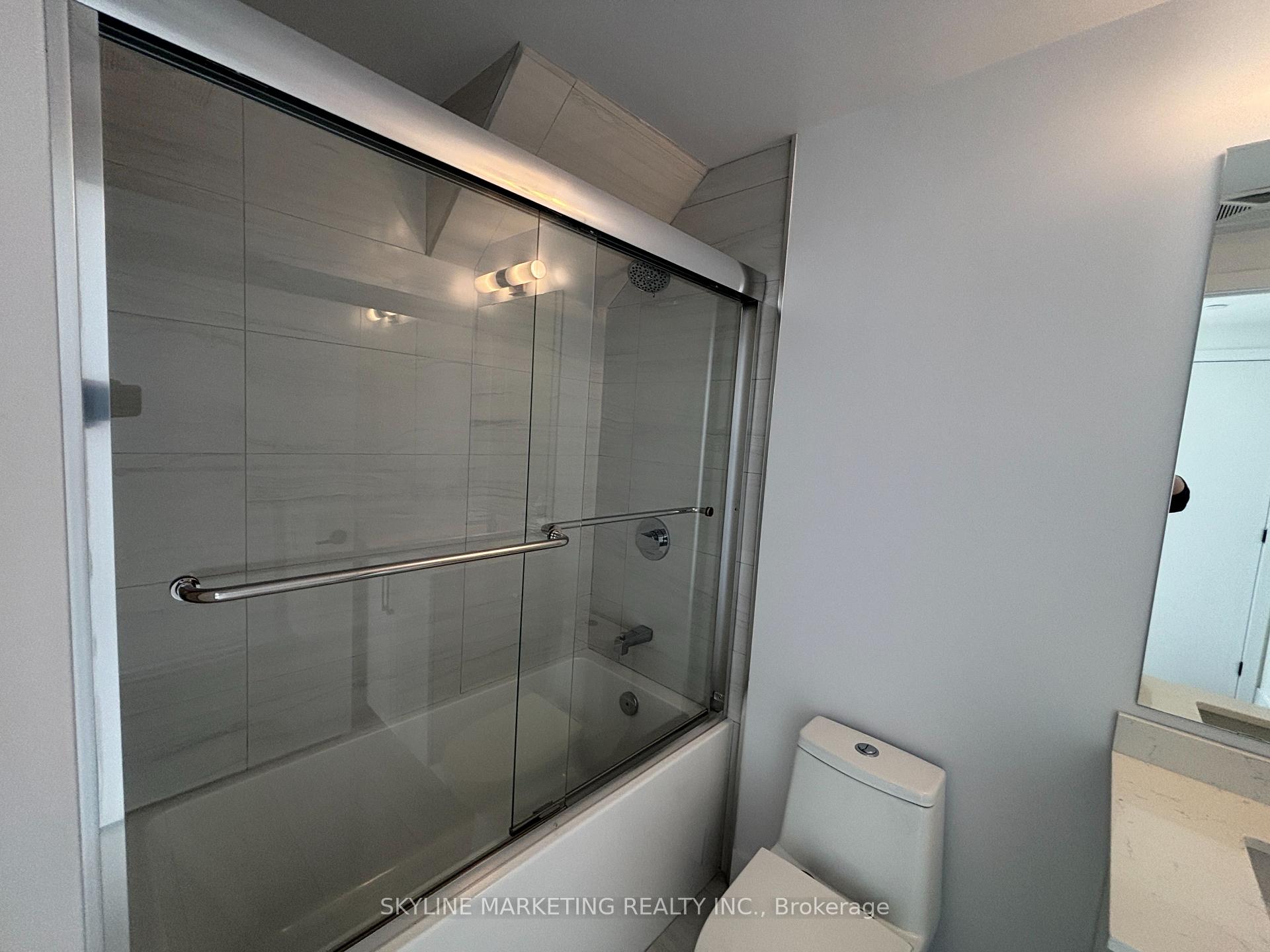 Photo 4 of Unit 103, 2450 Old Bronte Road, Oakville, Westmount — HOMEH