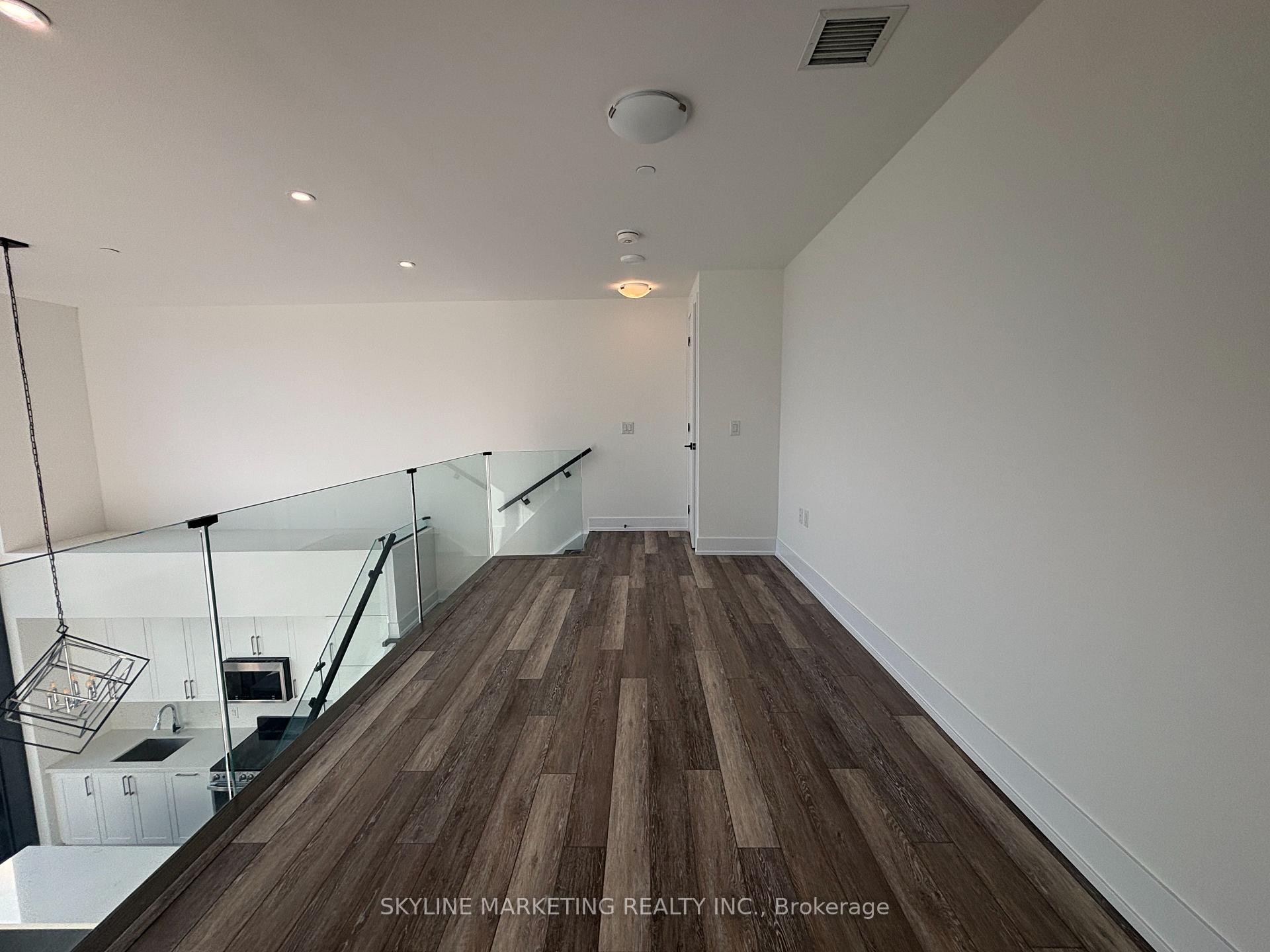 Photo 10 of Unit 103, 2450 Old Bronte Road, Oakville, Westmount — HOMEH