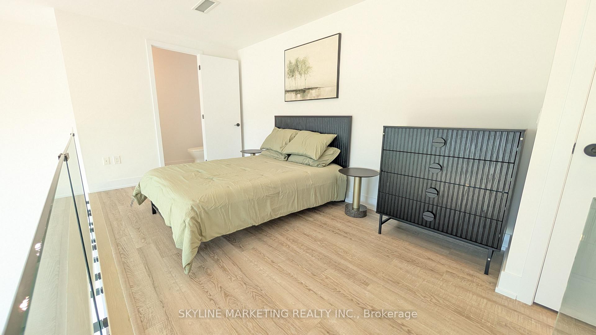 Photo 10 of Unit 102, 2450 Old Bronte Road, Oakville, Westmount — HOMEH
