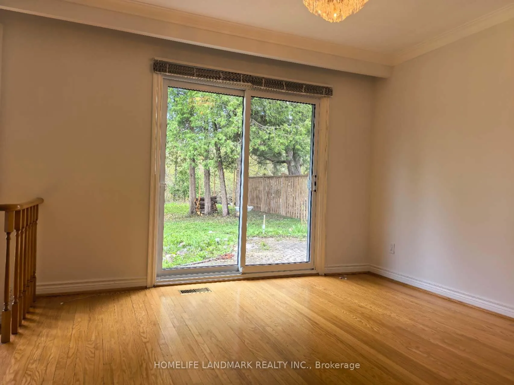 Photo 4 of 11 Drakefield Rd Drakefield Road, Markham, Bullock — HOMEH