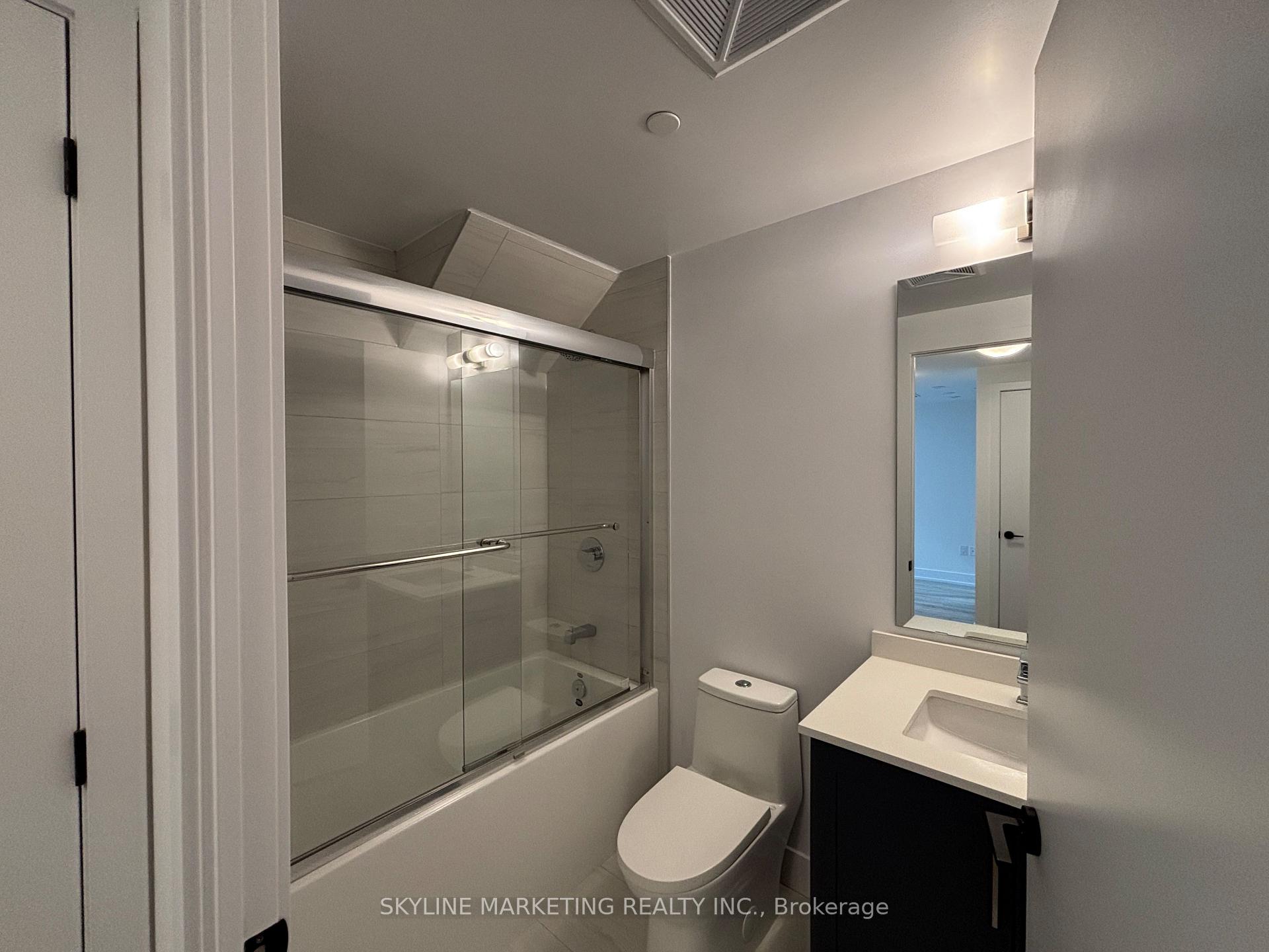 Photo 16 of Unit 114, 2450 Old Bronte Road, Oakville, Westmount — HOMEH