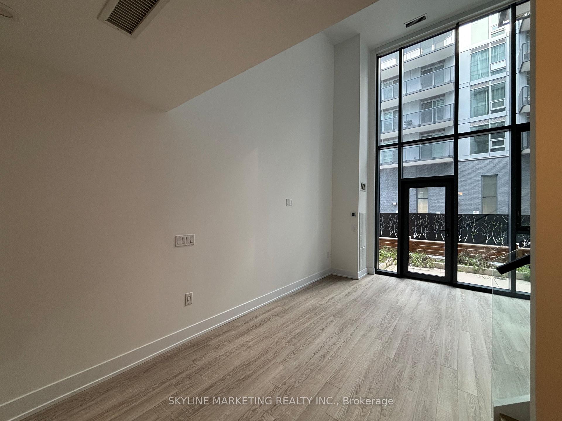 Photo 6 of Unit 114, 2450 Old Bronte Road, Oakville, Westmount — HOMEH