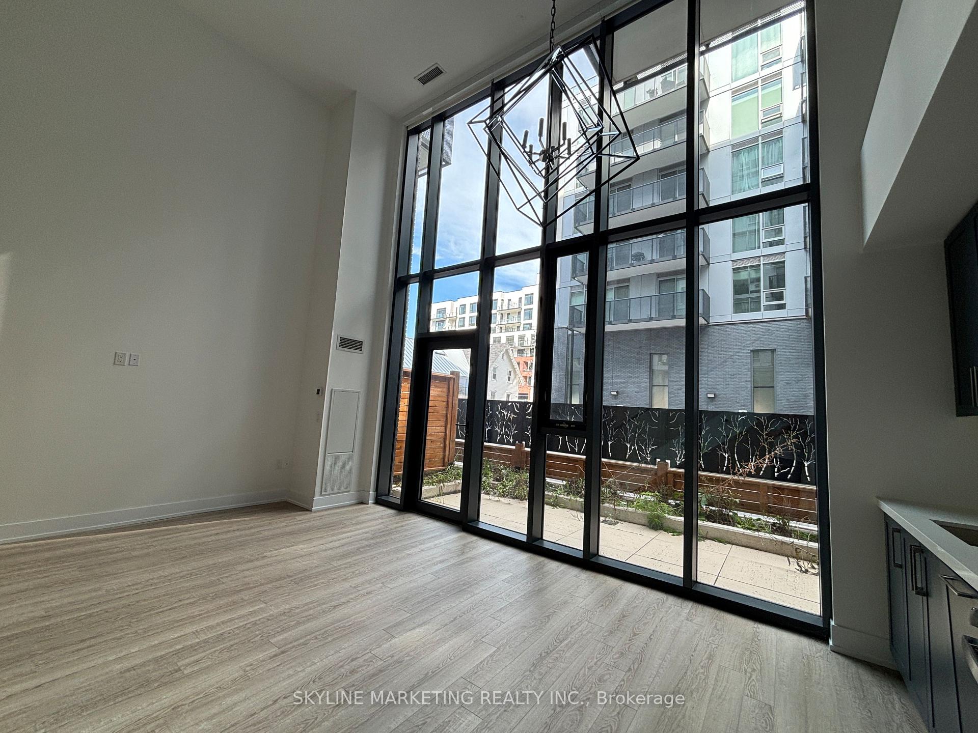 Photo 10 of Unit 114, 2450 Old Bronte Road, Oakville, Westmount — HOMEH